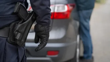 85 km/h w Byszowie mimo sądowego zakazu. 39-latka stanie przed sądem