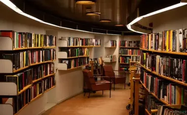 Spotkanie z Małgorzatą Matwij - „Bilard dusz” rozbiera przeszłość na części i szepcze o przebaczeniu