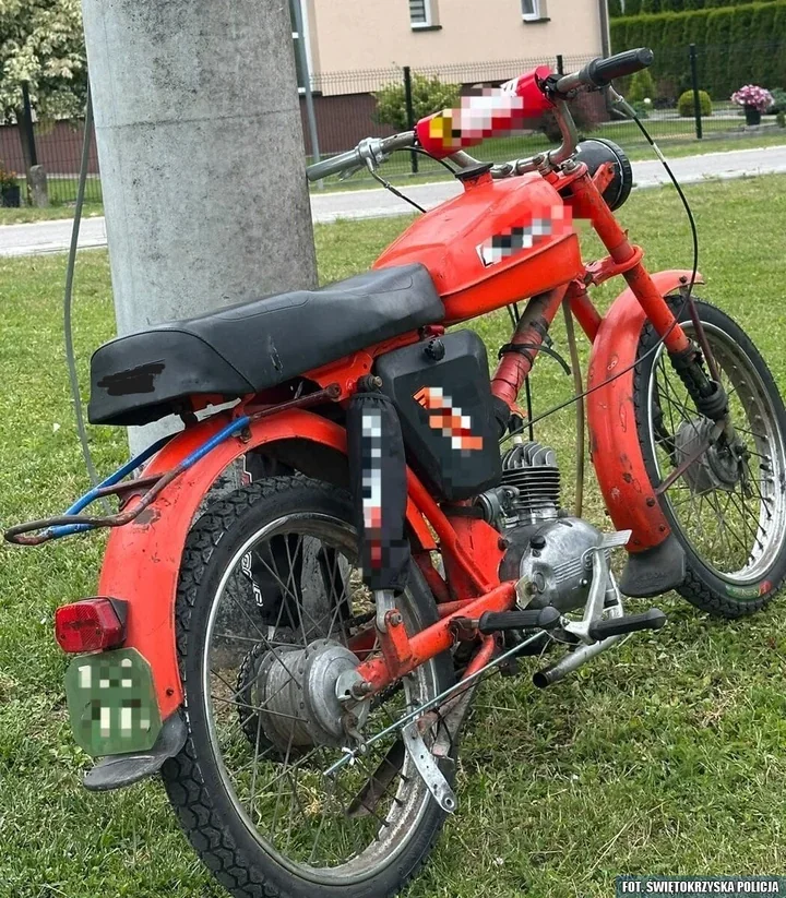 Jedna kontrola w Wnorowie i trzy kosztowne błędy motorowerzysty