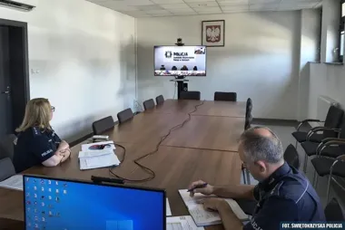 Wakacje pod lupą policji w Sandomierzu - ruszą kontrole nad wodą i autokarów