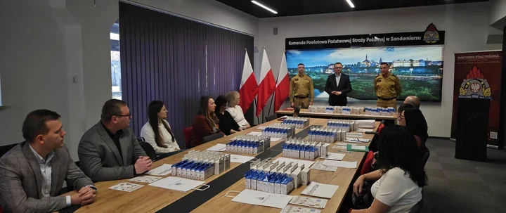 Czujki od straży trafią do domów - jedna może przesądzić o życiu rodziny