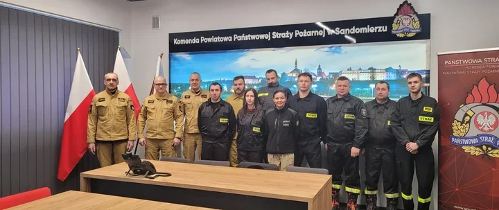 Strażacy OSP z powiatu sandomierskiego ukończyli kurs kierowania akcją